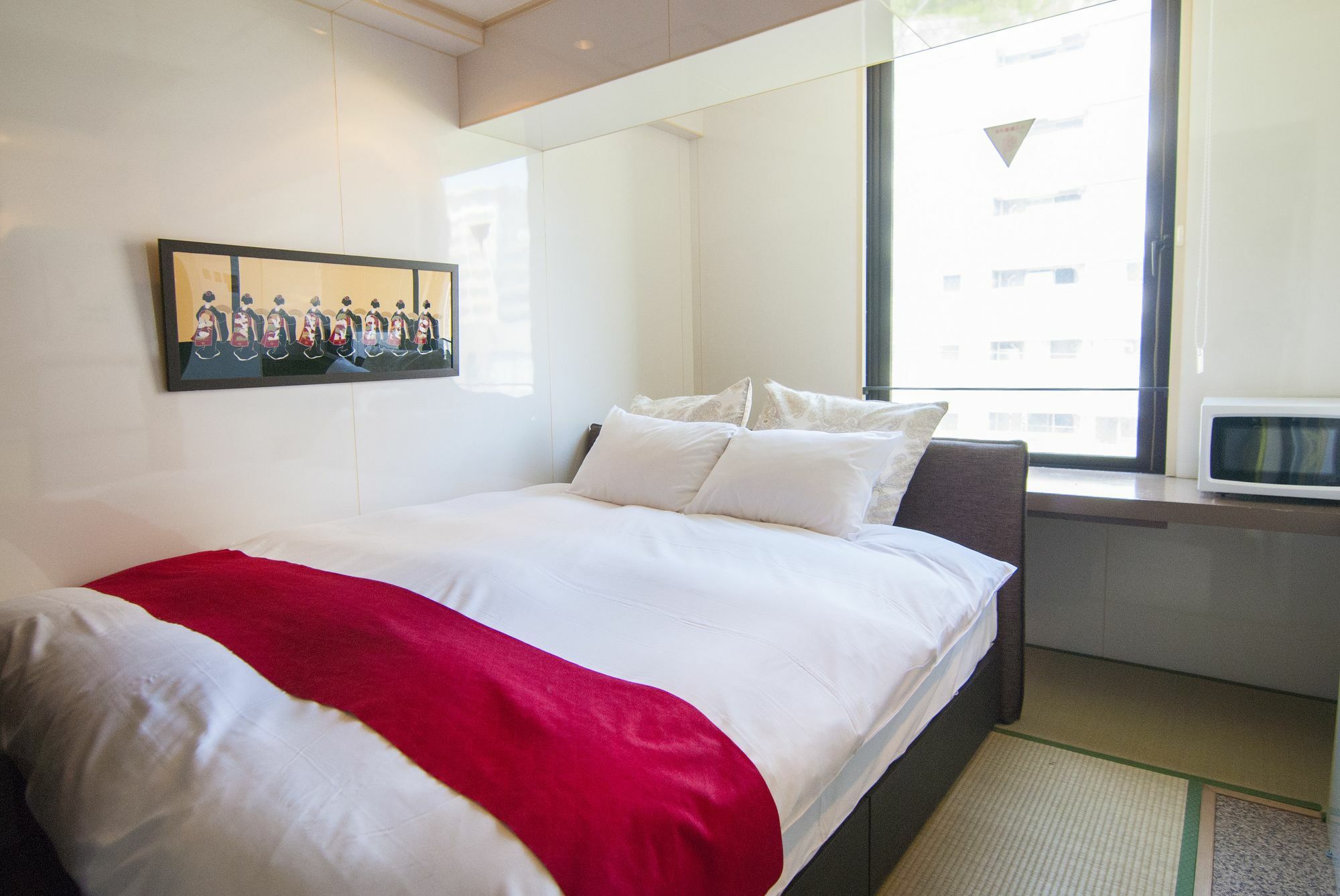 Kamogawa Riverside Apartment